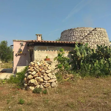 Trullo Contrada Stracca Lantställe