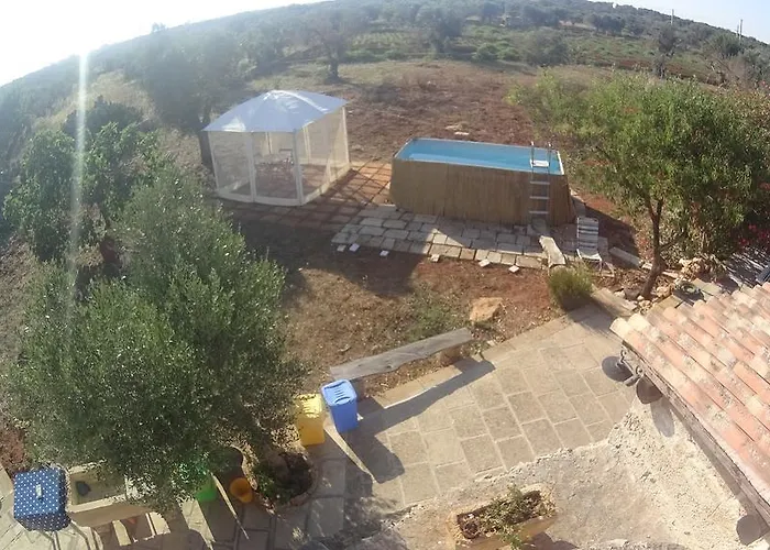 בית כפרי Trullo Contrada Stracca